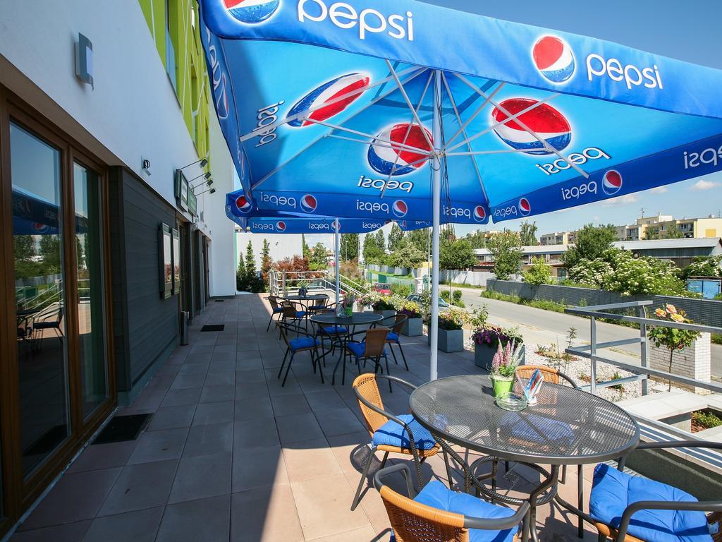 Nad Kralovnou Hotel & Restaurant Прага Номер фото
